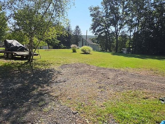 5th image of 38 Butz St