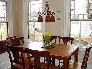 Eat in Kitchen
