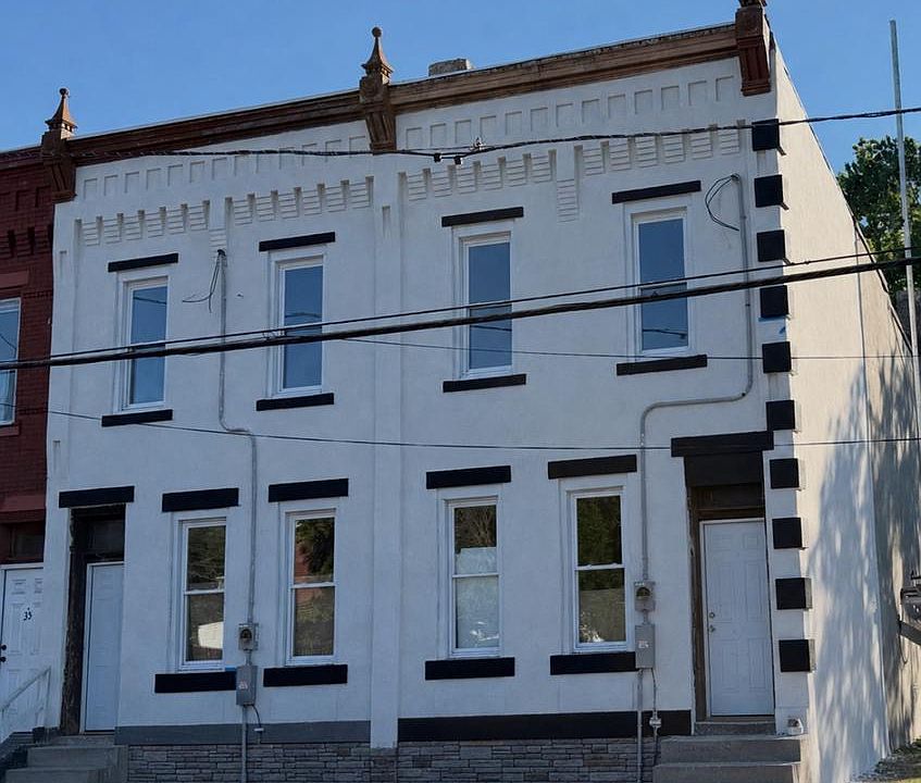 1st image of 33 Chambers St
