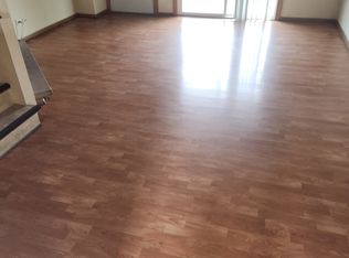 424 Meadow Green Ln, Round Lake Beach, IL 60073