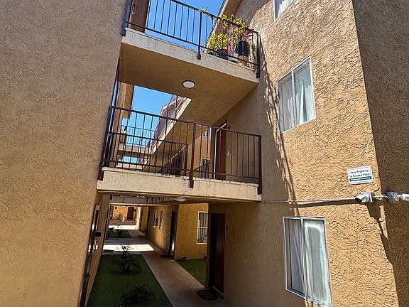 2nd image of 2573 Ulric St APT 14