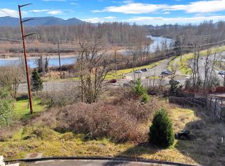 3767 Vitus Ln, Springfield, OR 97477