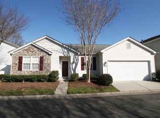 9154 Meadowmont View Dr, Charlotte, NC 28269