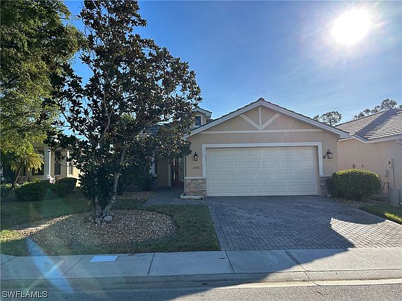 2nd image of 3520 Crosswater Dr