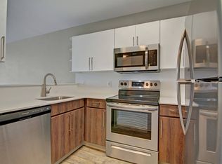 5819 NE Glisan St #414, Portland, OR 97213