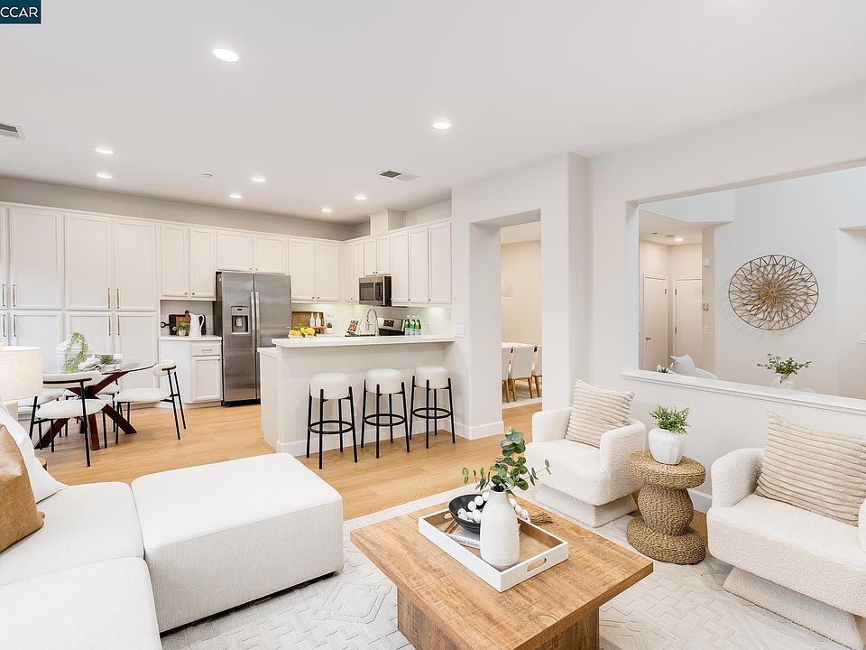 1st image of 170 Shadowhill Cir