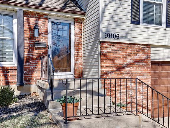 3rd image of 10106 W 98th St