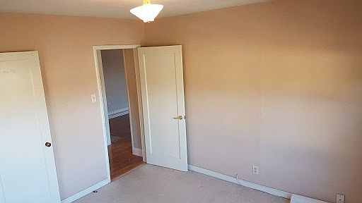 2nd image of 5940 Majestic Ave