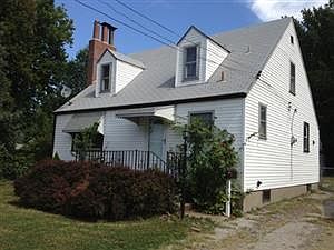 2nd image of 2313 Shields Ave