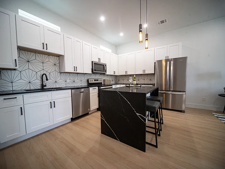 233 Urbane Crest Dr — Photo 6