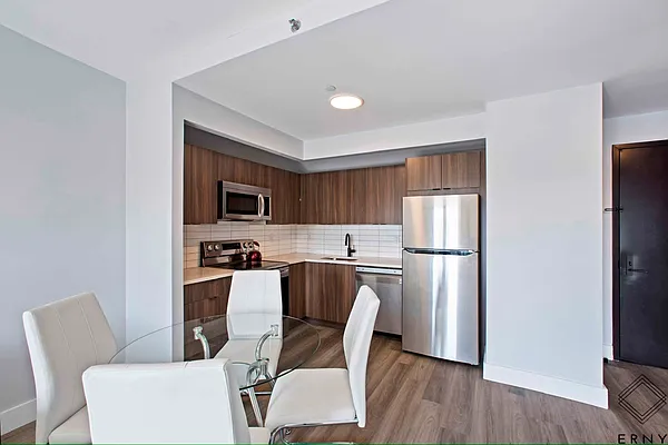 Rented by ERNY LLC | media 4