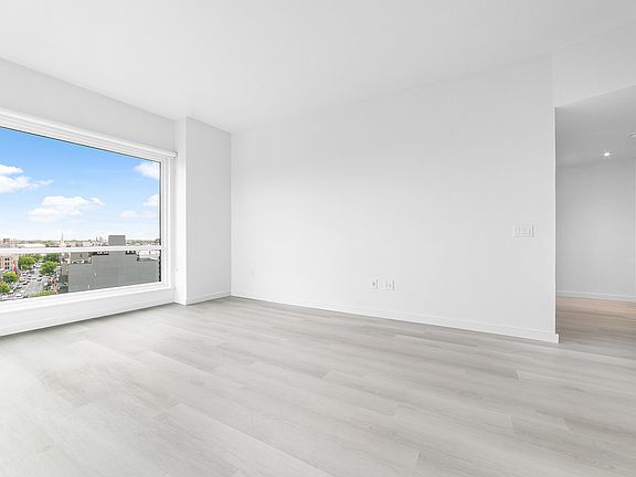 3rd image of 800 Flatbush Ave APT 610