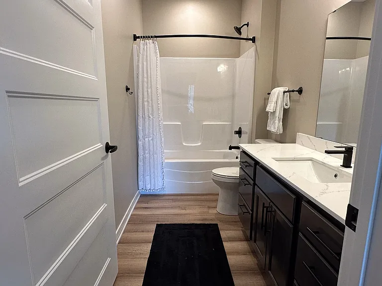 The Pines | Specials Available | Townhomes For Rent — Photo 120