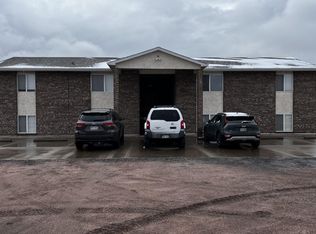 104 W Baldwyn Dr, Pueblo, CO 81007