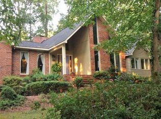 131 Oakwood Dr, Woodruff, SC 29388