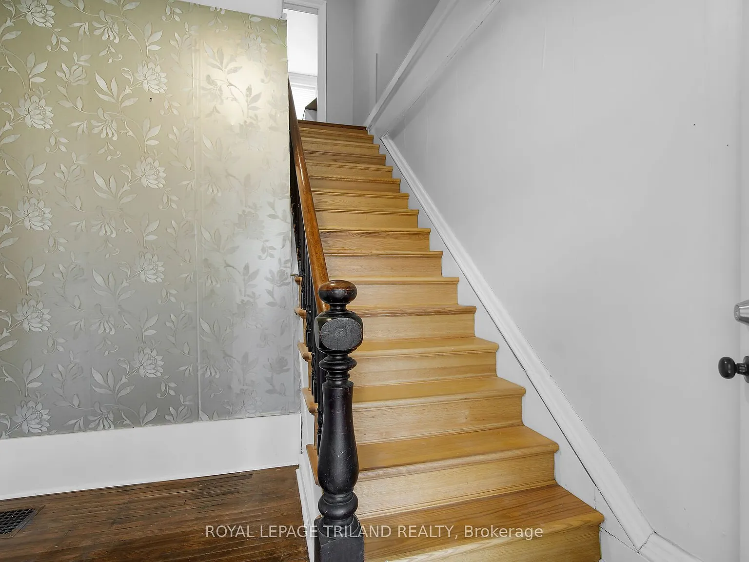 1 bed, $1,395 — Photo 2