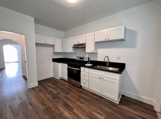 three Bedroom, Long Beach, CA 90813