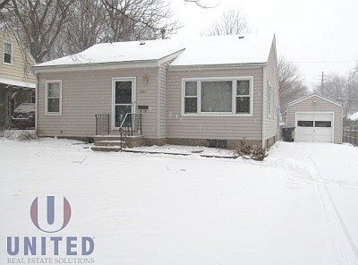 1st image of 2314 Allan St
