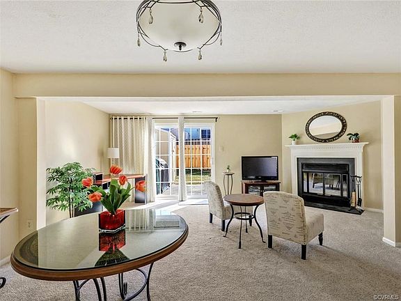 5th image of 1802 Cedar Hollow Ct