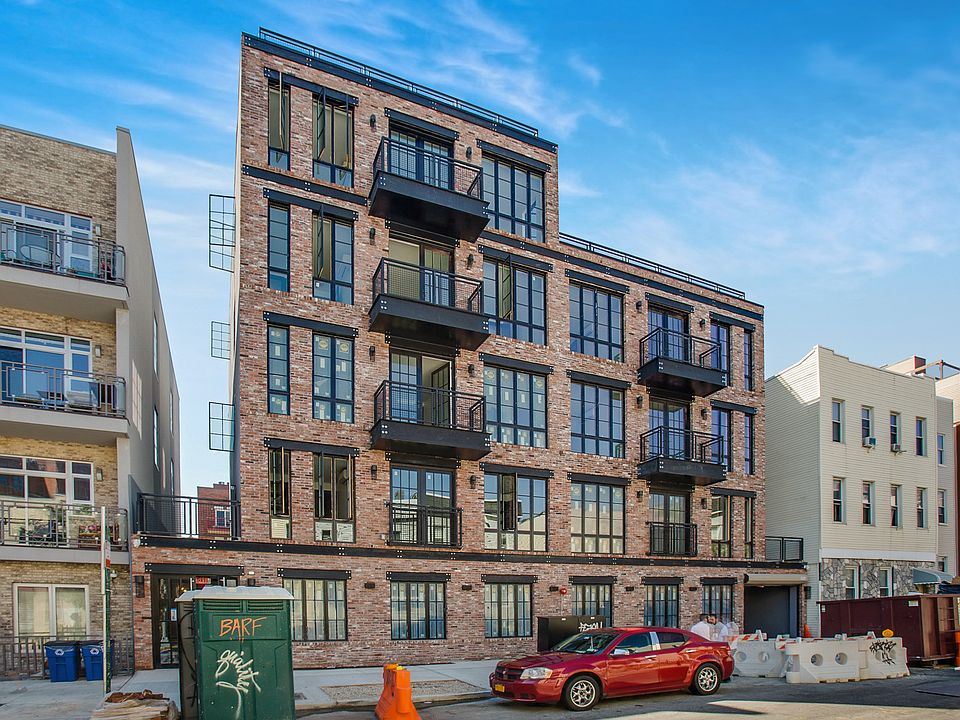 1st image of 82 Jefferson St #508