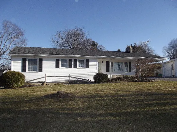4426 Cherry Grove Rd, Flemingsburg, KY 41041