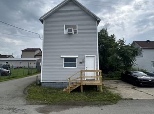 150 Hickory St, Washington, PA 15301