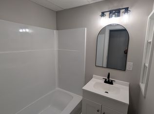5 Park St #4, North Grosvenordale, CT 06255