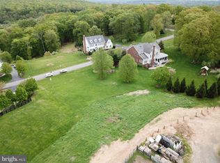 17343 Cannonade Dr, Leesburg, VA 20176