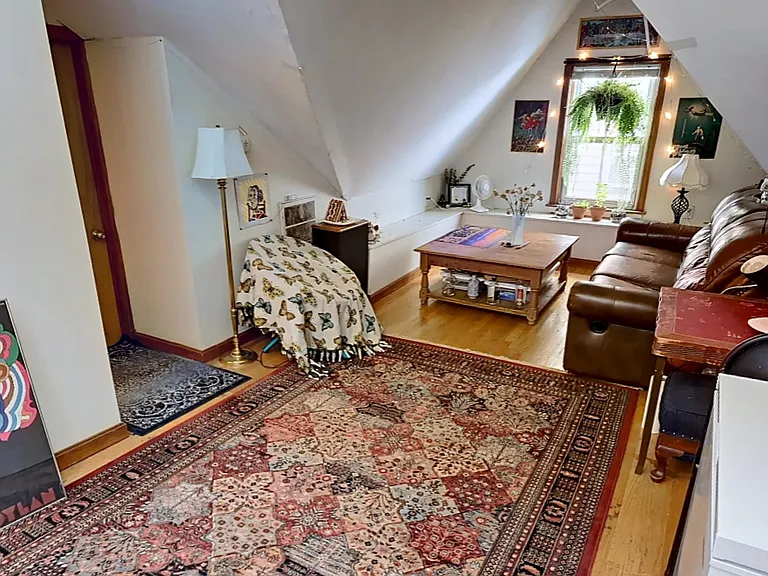 131 Brook St #3A — Photo 2
