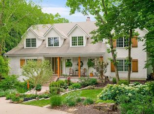 6215 Arapahoe St, Shawnee, KS 66226