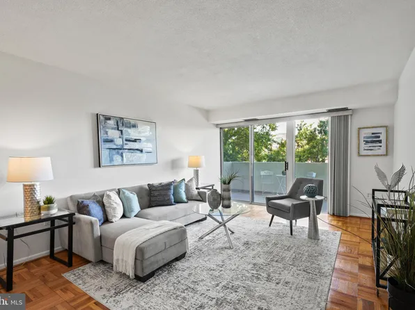 700 7th St SW APT 525, Washington, DC 20024