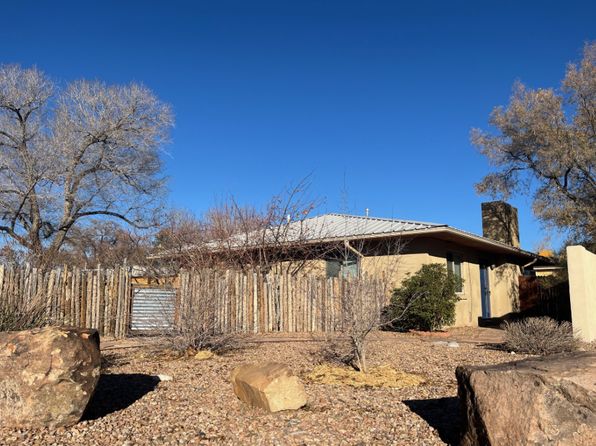 401 Washington St NE