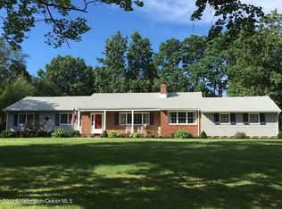 38 Farm Rd, Middletown, NJ 07748