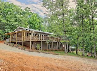 884 Ramey Rd, Lakemont, GA 30552