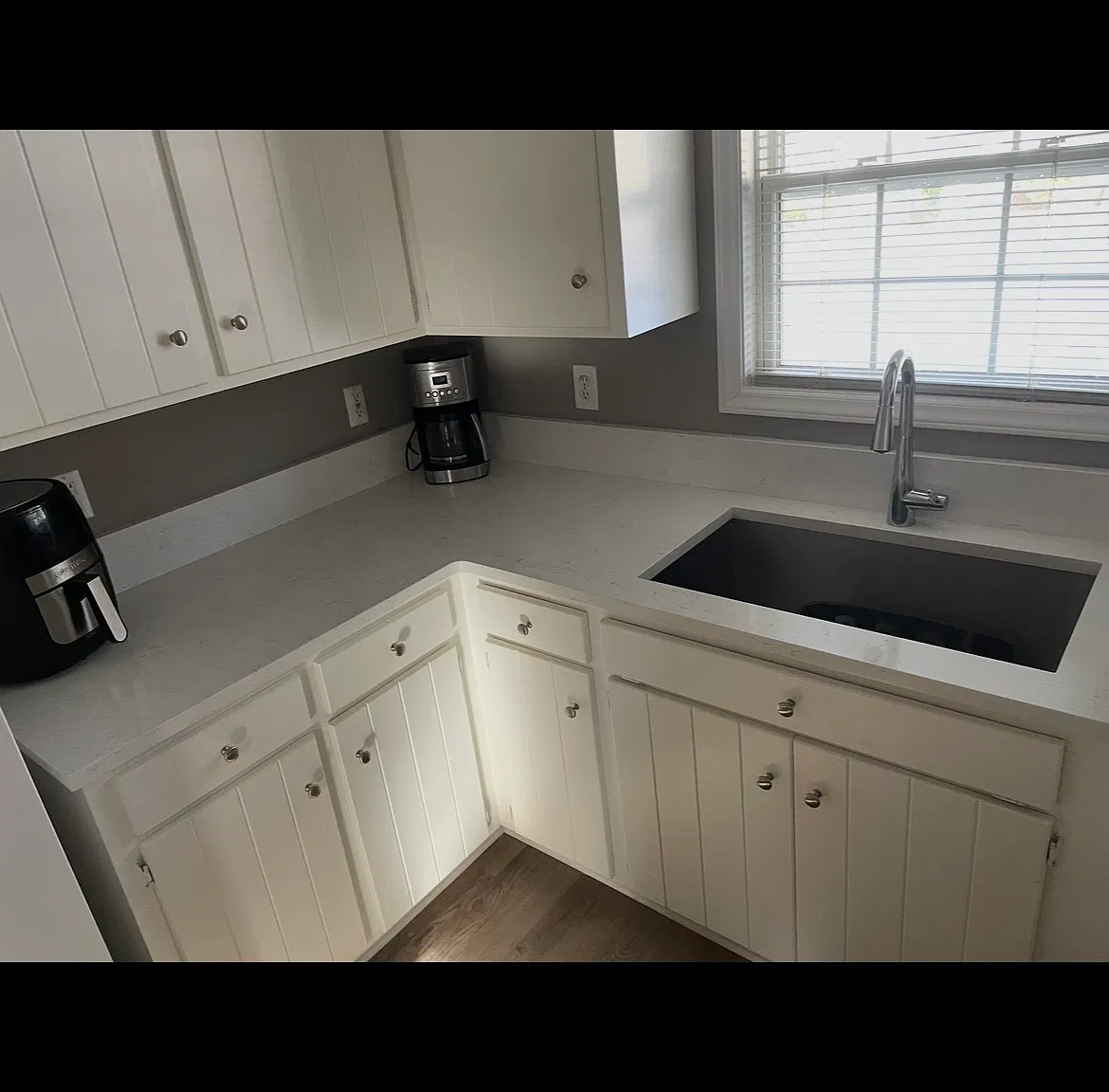 2 bed, 1200 sqft, $1,800 — Photo 2