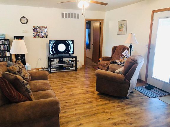 3rd image of 3002 W Barbara Ln