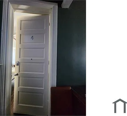 3915 Broadway St #6 — Photo 5