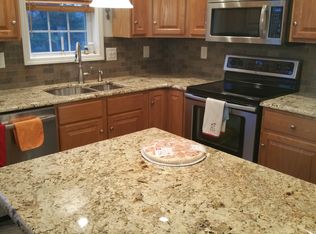 182 Whisper Ridge Dr, Port Matilda, PA 16870