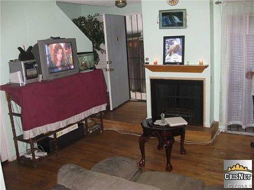 2nd image of 9342 Van Nuys Blvd Unit 20