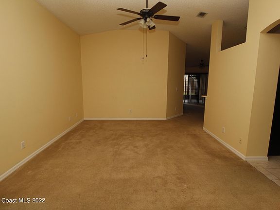 3rd image of 2454 Bayhill Dr
