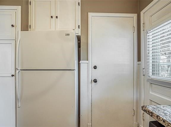 3rd image of 7710 Jarboe St
