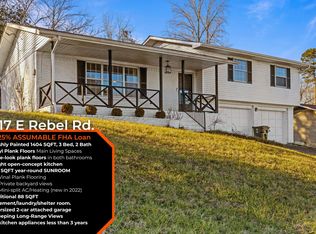 1717 E Rebel Rd, Rossville, GA 30741