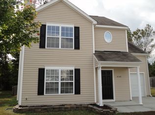 4140 Dalcross Rd, Raleigh, NC 27610