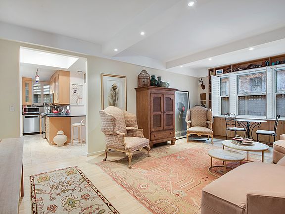 4th image of 434 E 52nd St #1BH