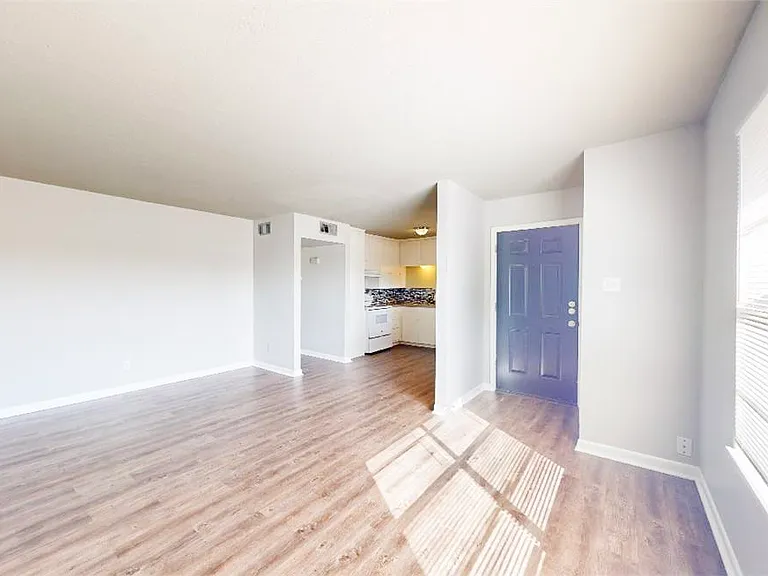 3800 E 29th St #5 — Photo 30