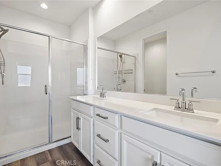 190 Sawbuck — Photo 15