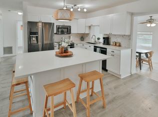 110 NE 30th St, Pompano Beach, FL 33064