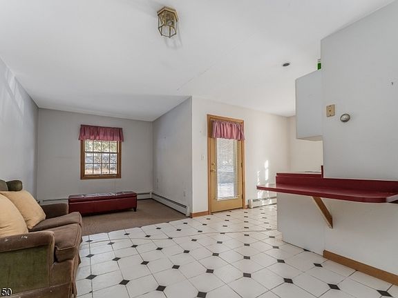 9th image of 50 Drakestown Rd