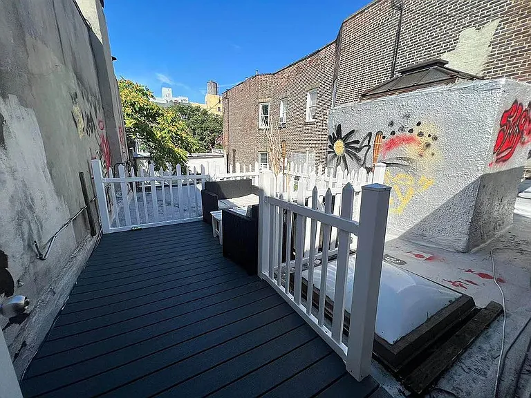 519 E 12th St #6F — Photo 16