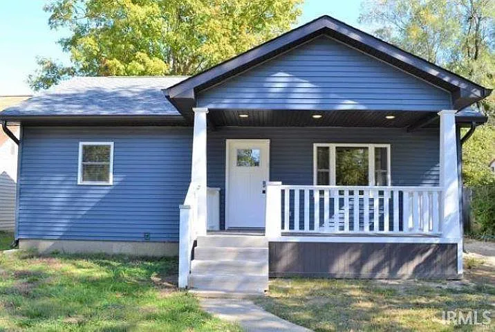 124 N Bryan Ave
